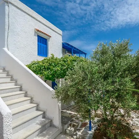 Golden Glyfada Apartament